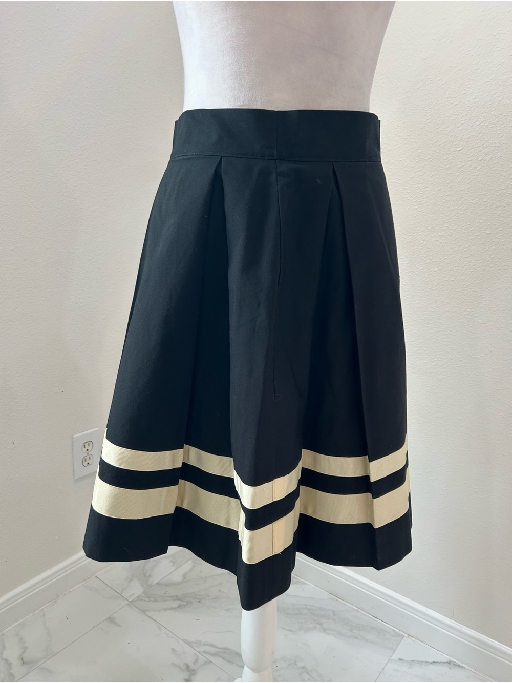 Sandee Royalty 80’s Vintage Pleated Black A-Line Skirt with Cream Stripe Detail